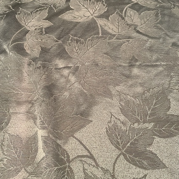 Croft & Barrow tablecloth - Picture 5 of 5